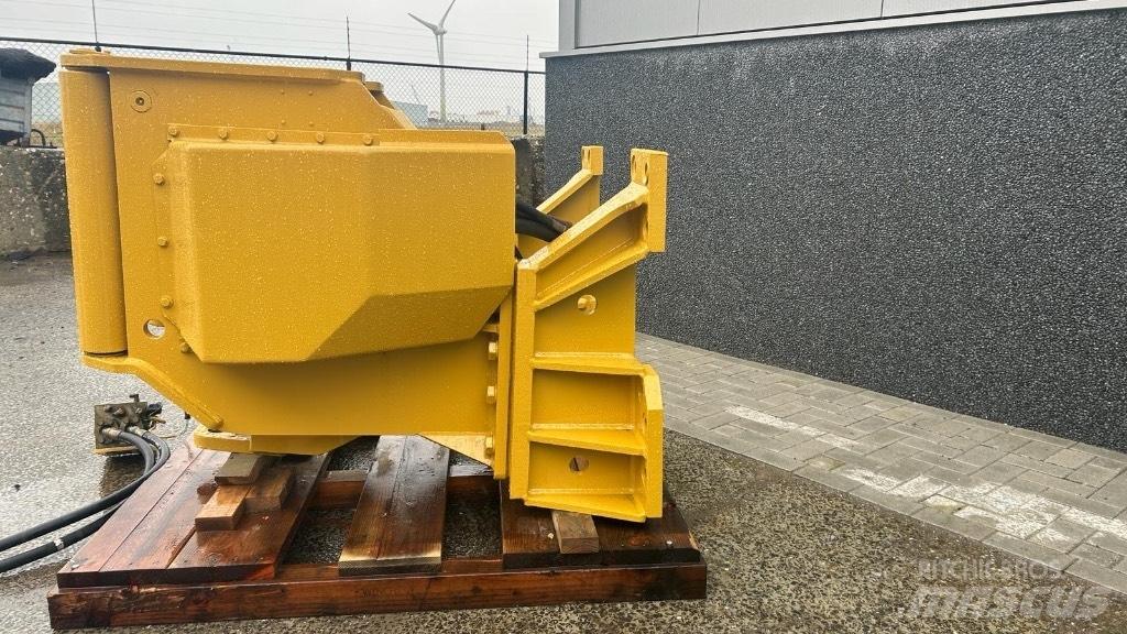 CAT D 7 G 권양기