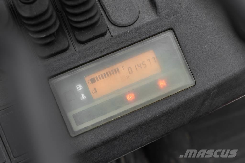 Manitou MI 30 D 디젤 지게차