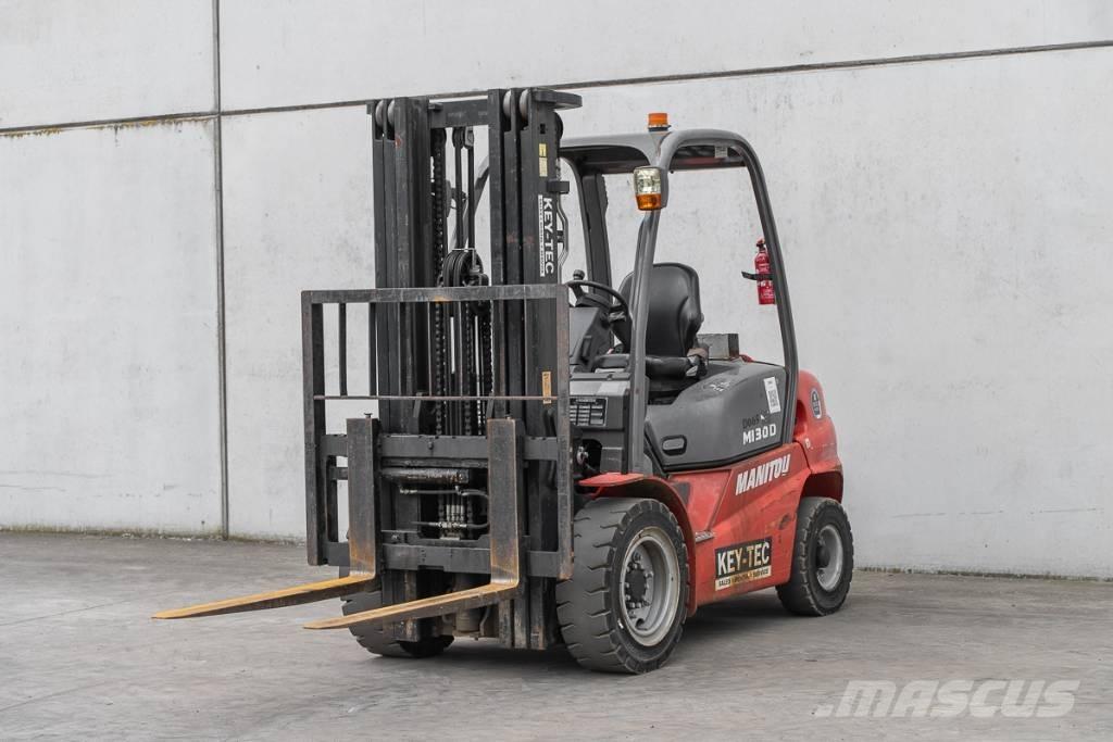 Manitou MI 30 D 디젤 지게차