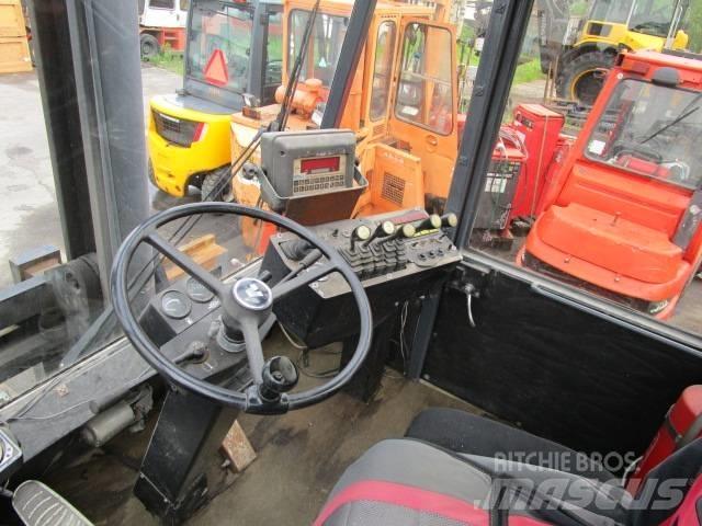 Valmet 1260 디젤 지게차