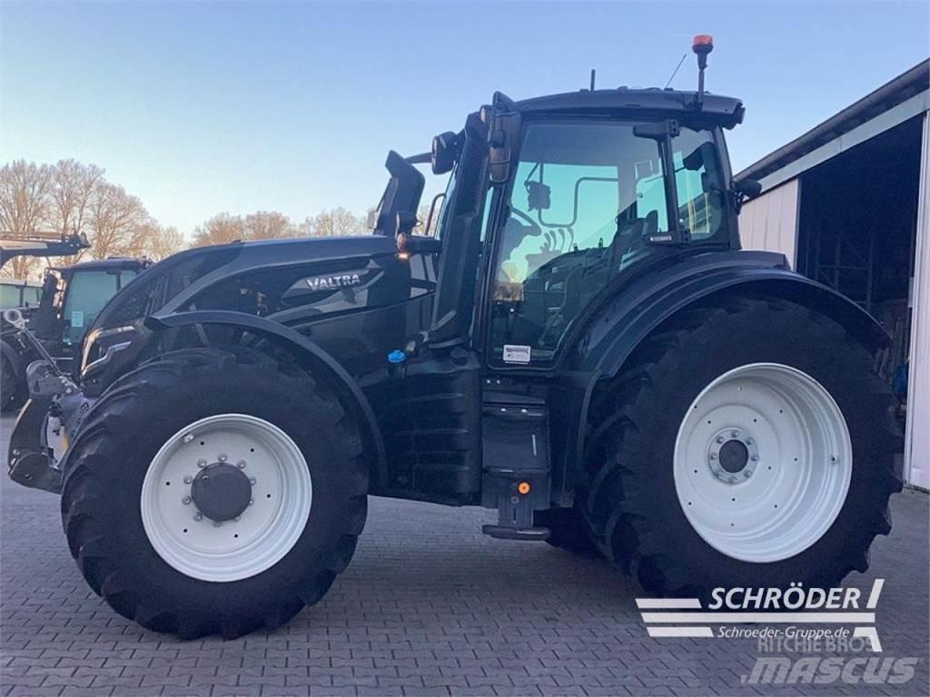 Valtra T 175 EA 트랙터