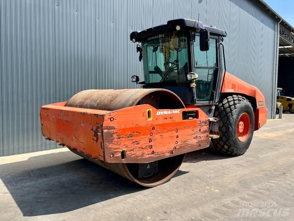 Dynapac CA4600D 싱글 드럼 롤러