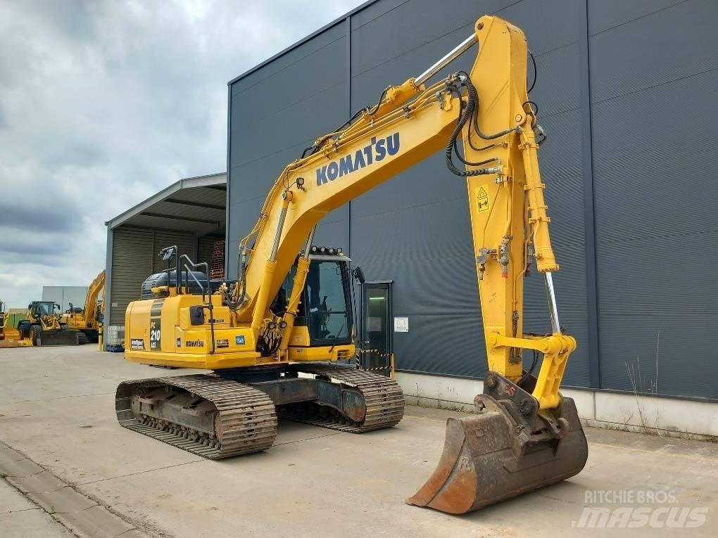Komatsu PC210LCI-11 대형 굴삭기 29톤 이상