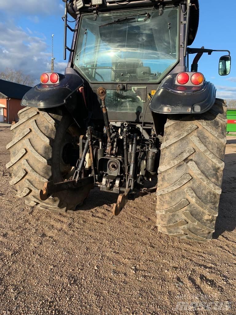 Valtra T 160 트랙터