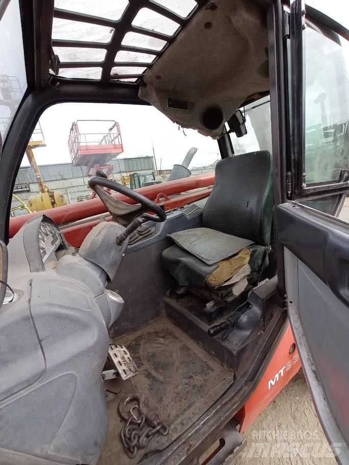 Manitou MT 932 텔러 핸들러