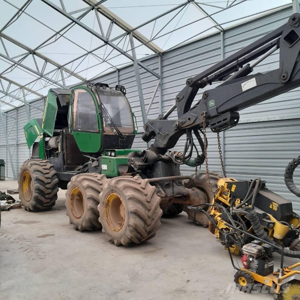 John Deere 1270 E 원목 하베스터