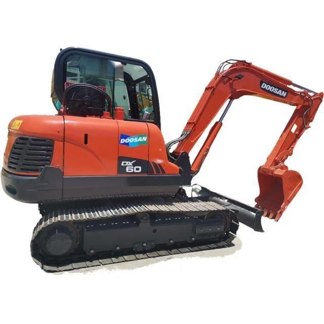 Doosan DX 60 대형 굴삭기 29톤 이상