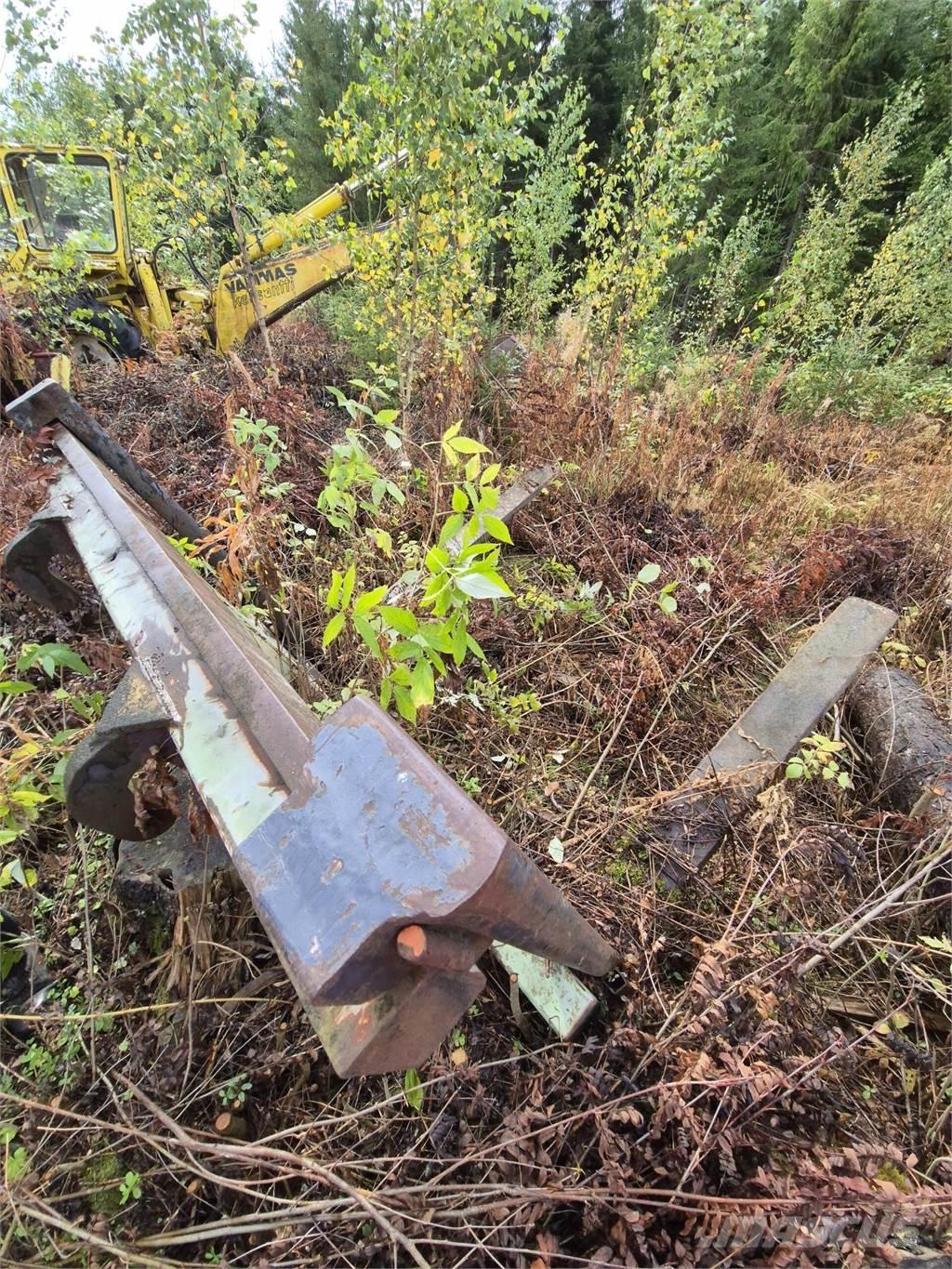 Volvo trukkipiikit 지게차