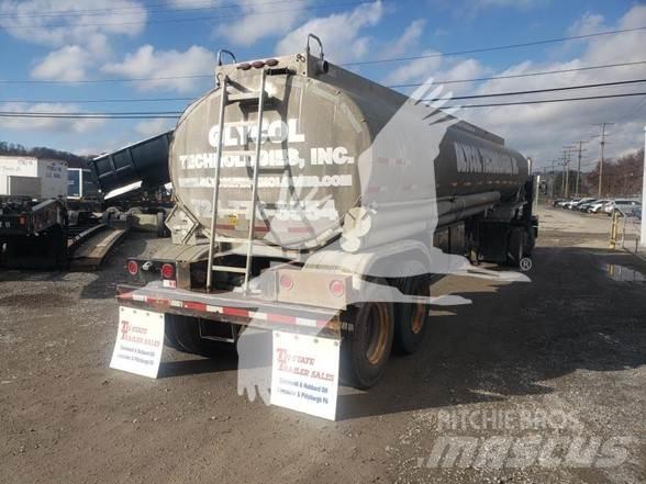 Fruehauf WATER TANK 탱커 세미 트레일러