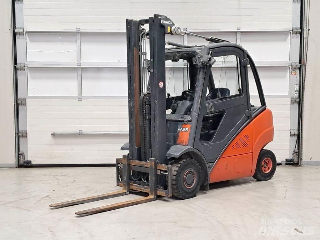 Linde H25D-01 디젤 지게차
