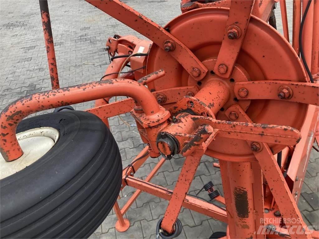 Kuhn GF 6301 MH 갈퀴 및 테더