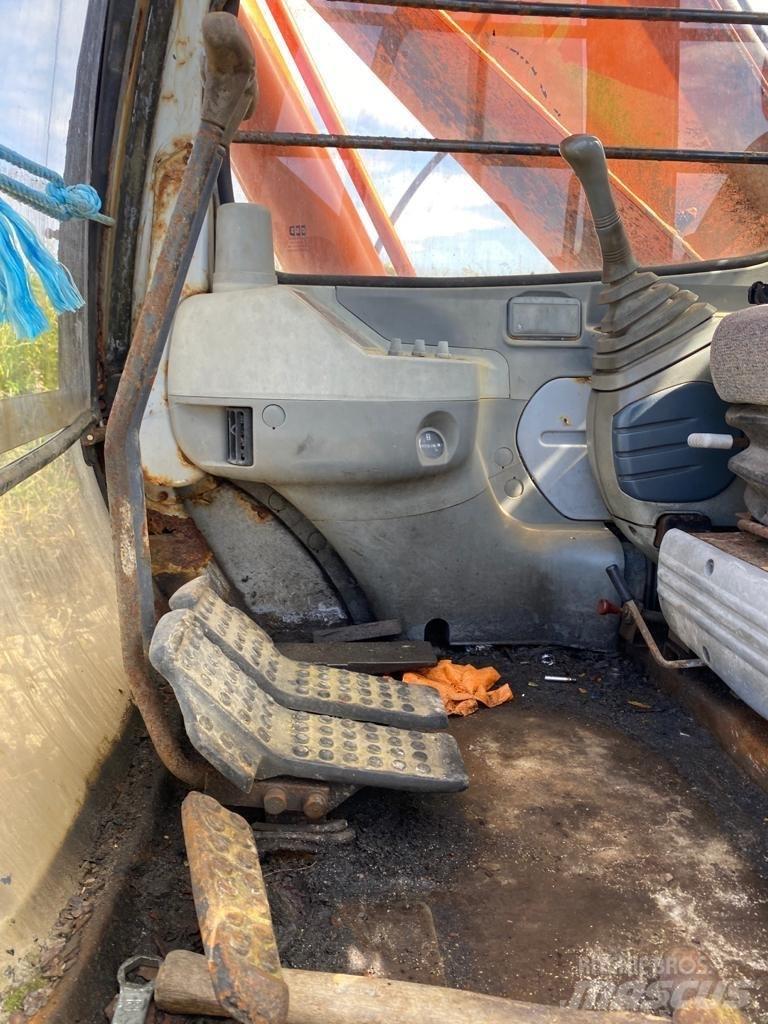 Hitachi EX 200-5 대형 굴삭기 29톤 이상