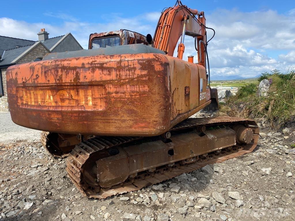 Hitachi EX 200-5 대형 굴삭기 29톤 이상