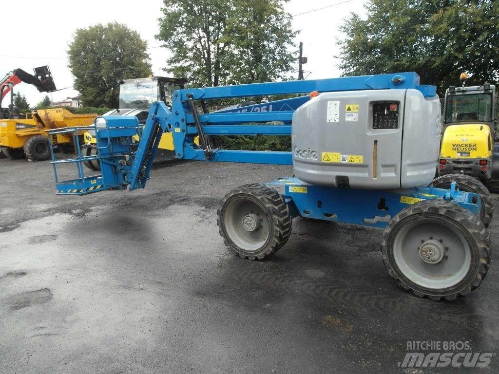 Genie Z 45/25 J 관절형 전동이동 리프트