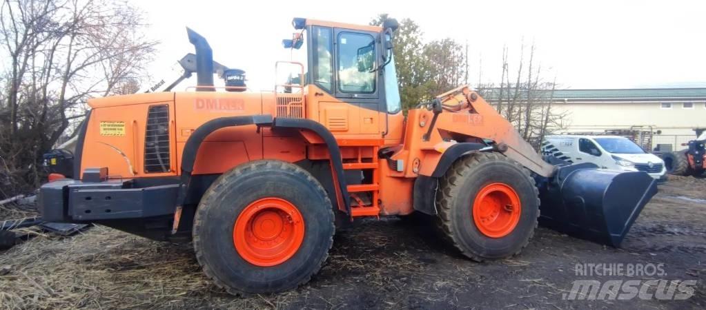 Doosan DL 300  휠로우더