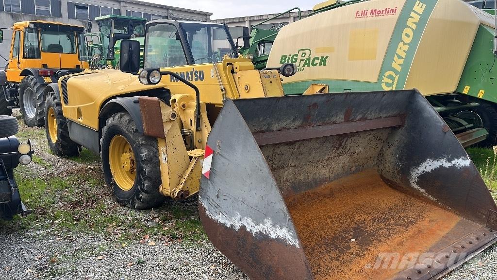 Komatsu WH 713 텔러 핸들러