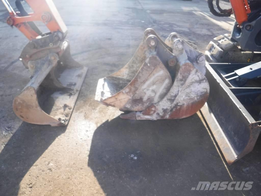 Hitachi ZX 85 US B-6 중형굴삭기 7톤-28톤