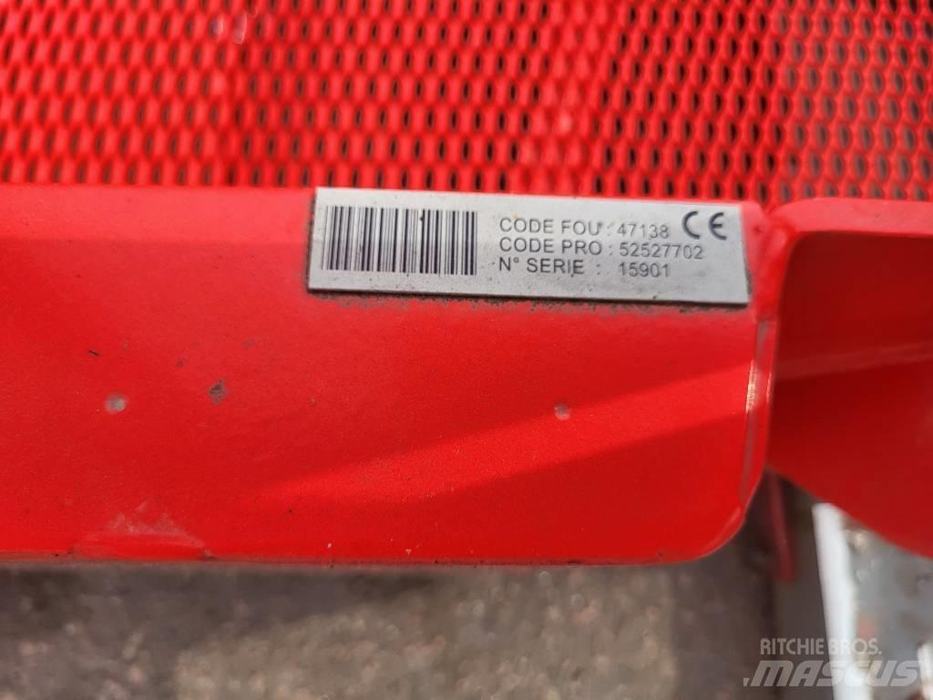 Manitou 200 ATJ kori 인원/화물 앨리베이터