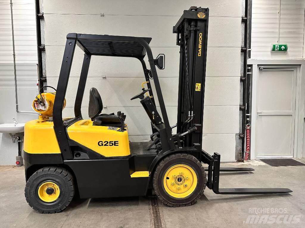  DOOSON G25E-3 LPG 지게차