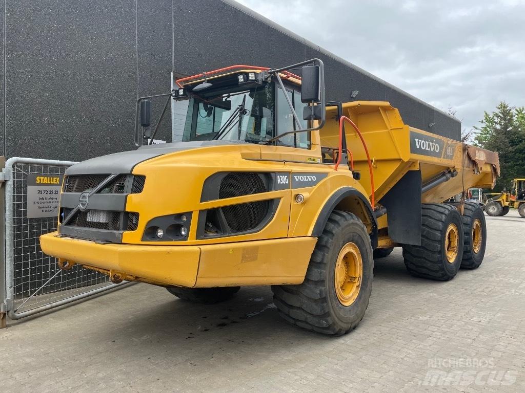 Volvo A30G 연결식 홀러