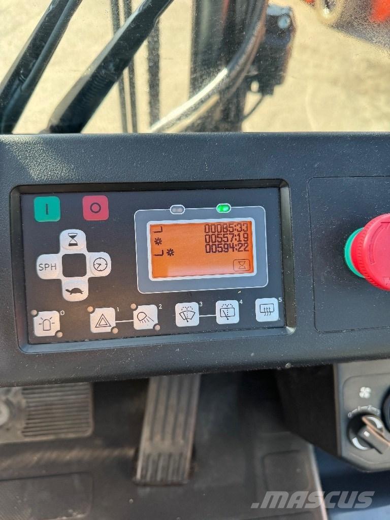 Toyota 8FBMKT25 전동 지게차