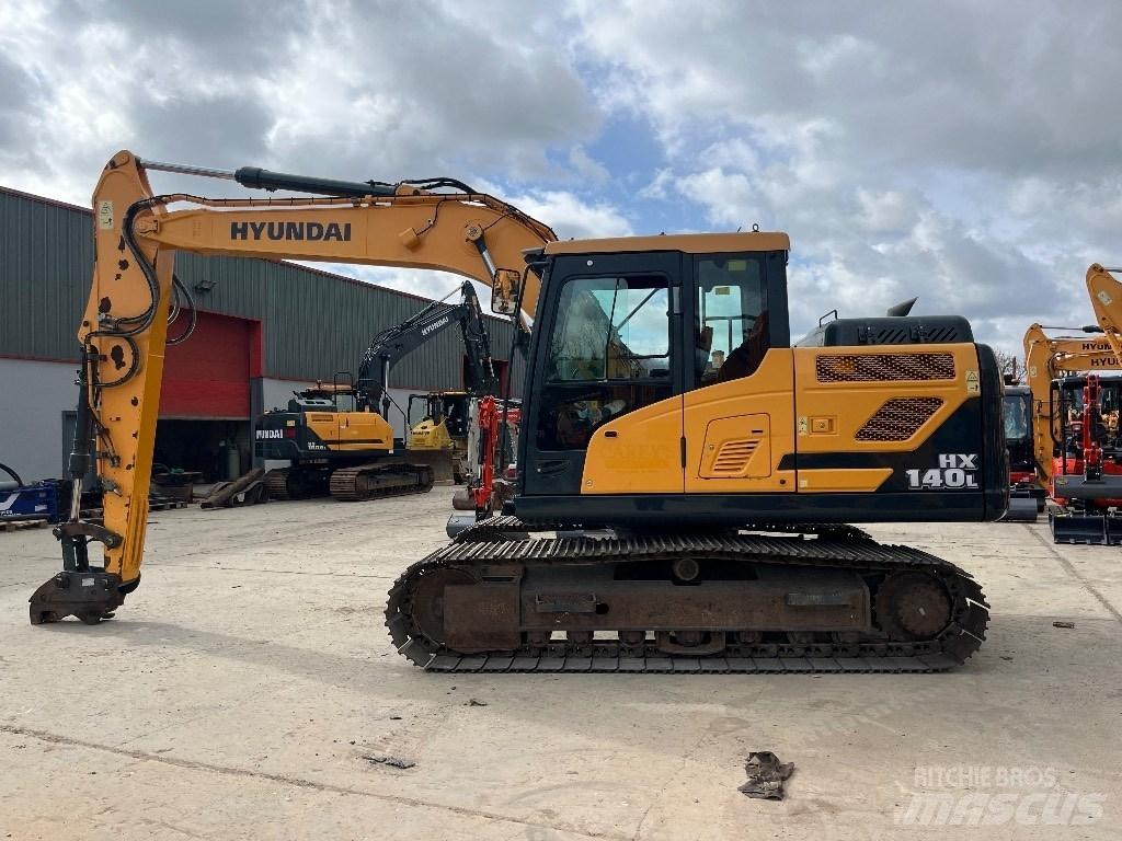 Hyundai HX140L 대형 굴삭기 29톤 이상