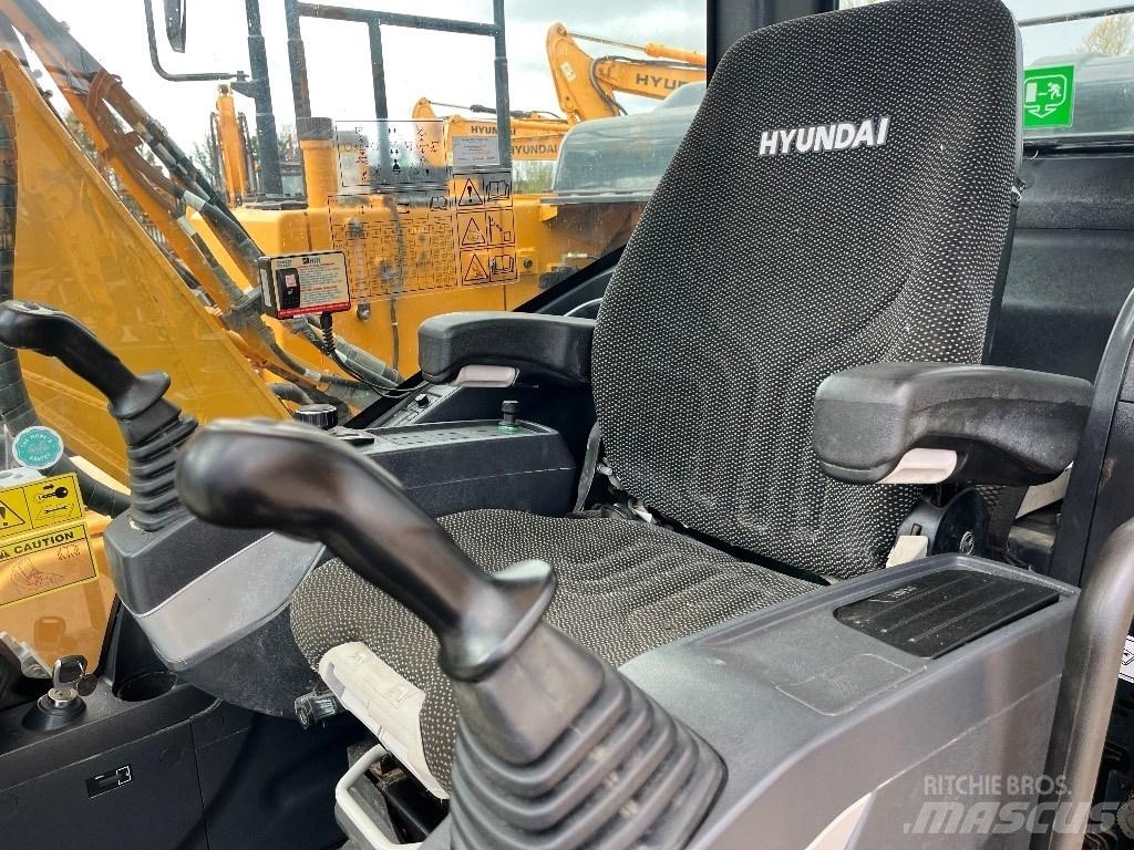 Hyundai HX140L 대형 굴삭기 29톤 이상