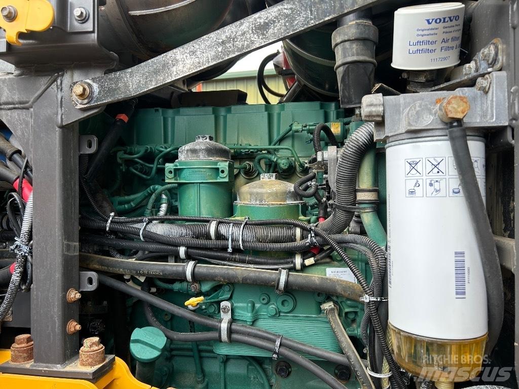 Volvo L110H  휠로우더