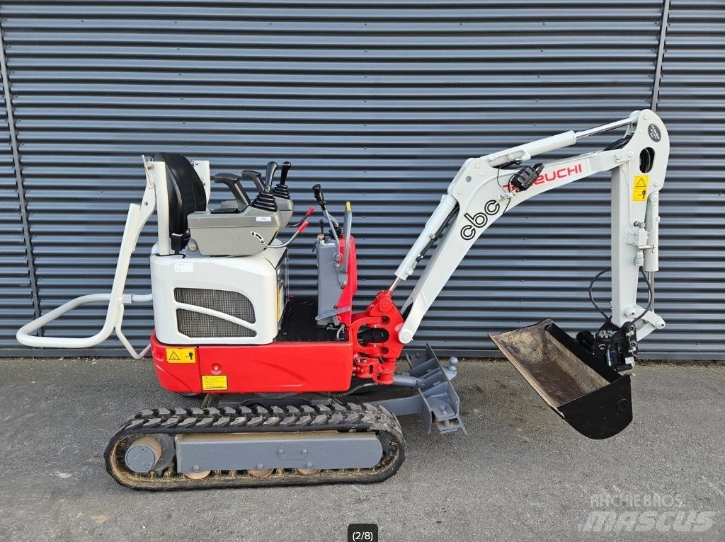 Takeuchi TB 210 R 소형 굴삭기 7톤 미만