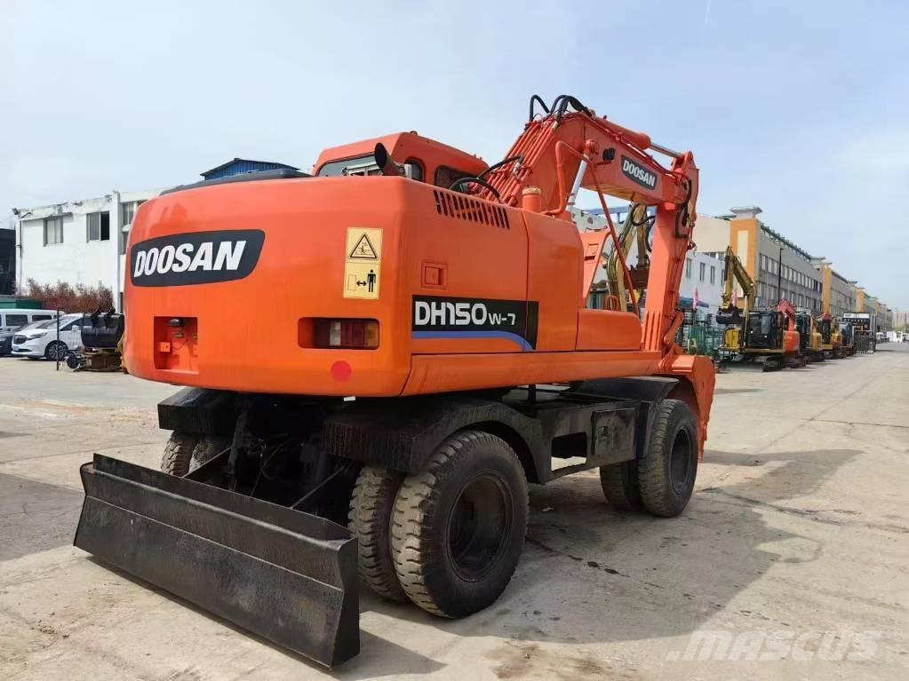 Doosan DH 150  휠 굴삭기