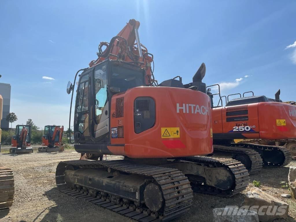 Hitachi ZX135US-6-2P 대형 굴삭기 29톤 이상