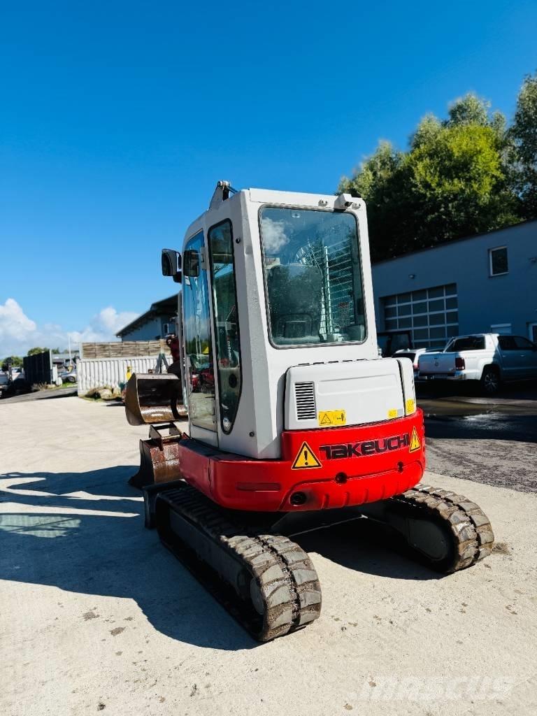 Takeuchi TB 138 FR 소형 굴삭기 7톤 미만