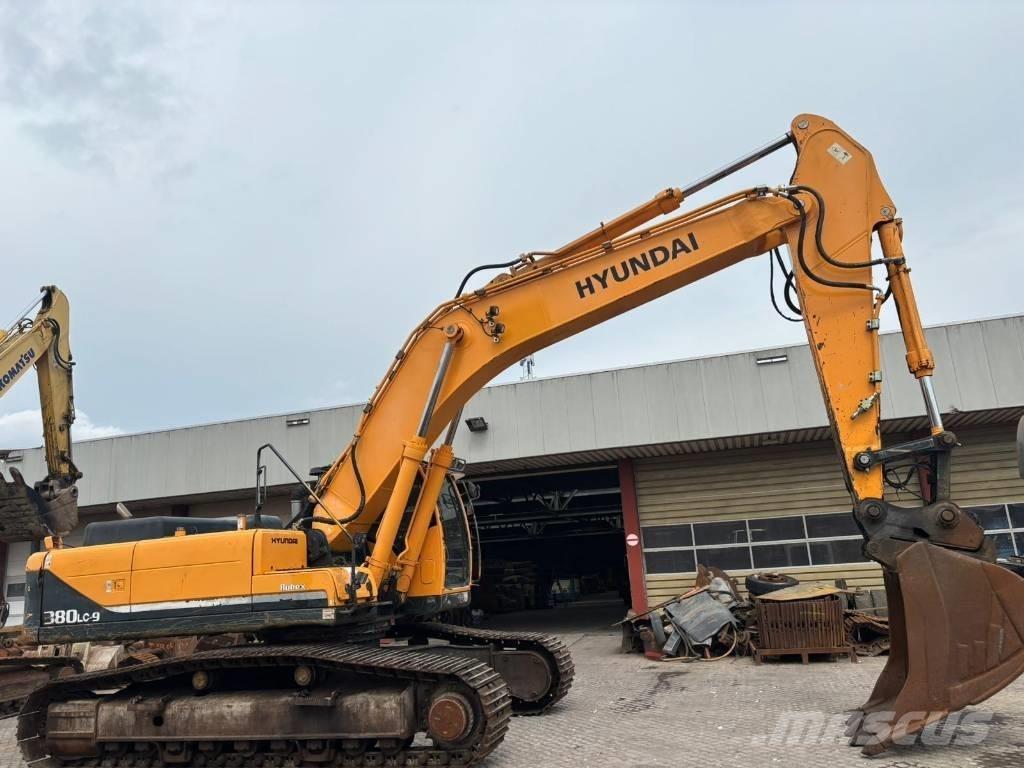 Hyundai 380LC-9 대형 굴삭기 29톤 이상