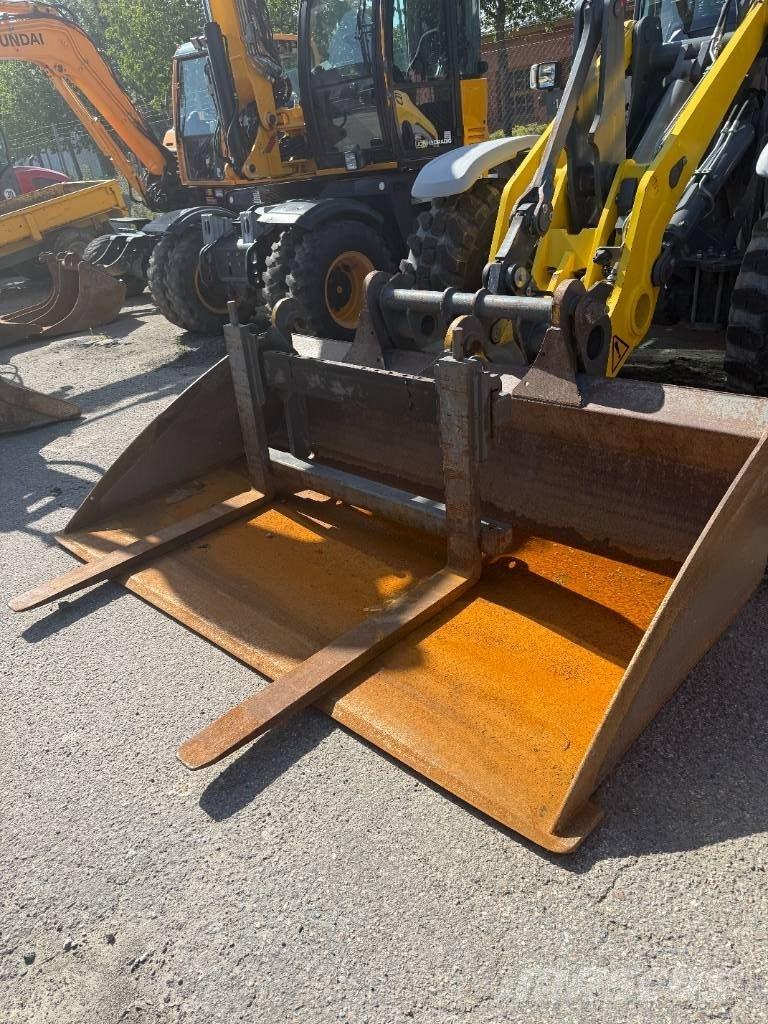 Kramer 8155  휠로우더
