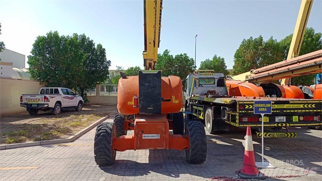 JLG 800AJ 관절형 전동이동 리프트