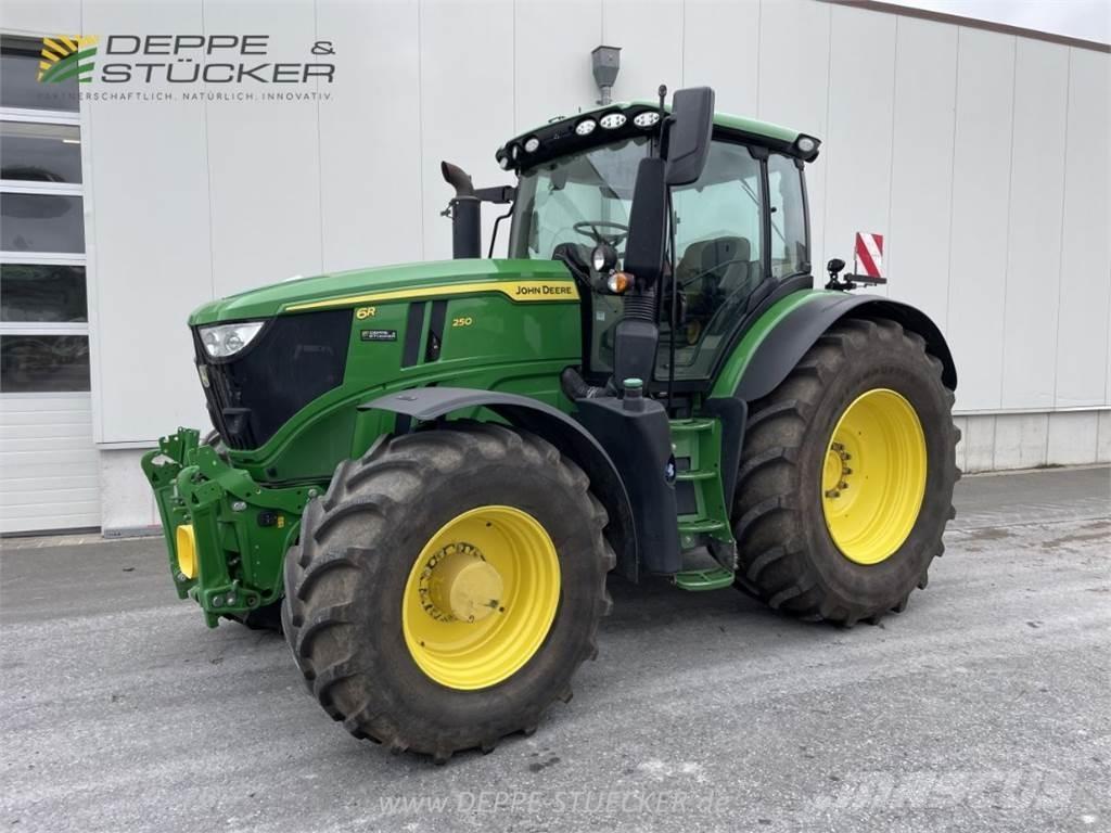 John Deere 6R 250 트랙터