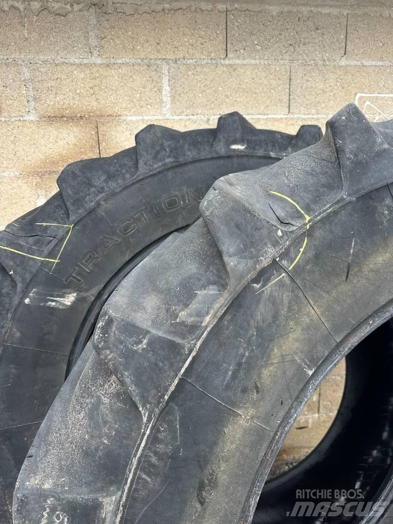 Barum 520/70R38 타이어, 휠 및 림