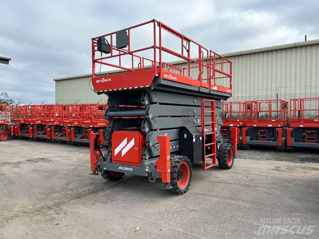 SkyJack sj 9664 RT 가위형 리프트
