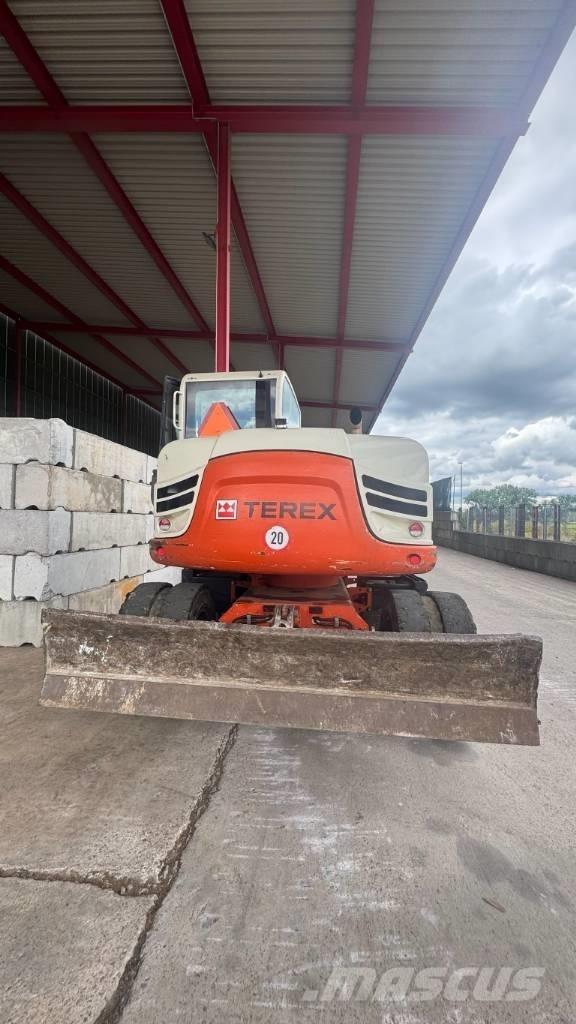 Yanmar TW 85  휠 굴삭기