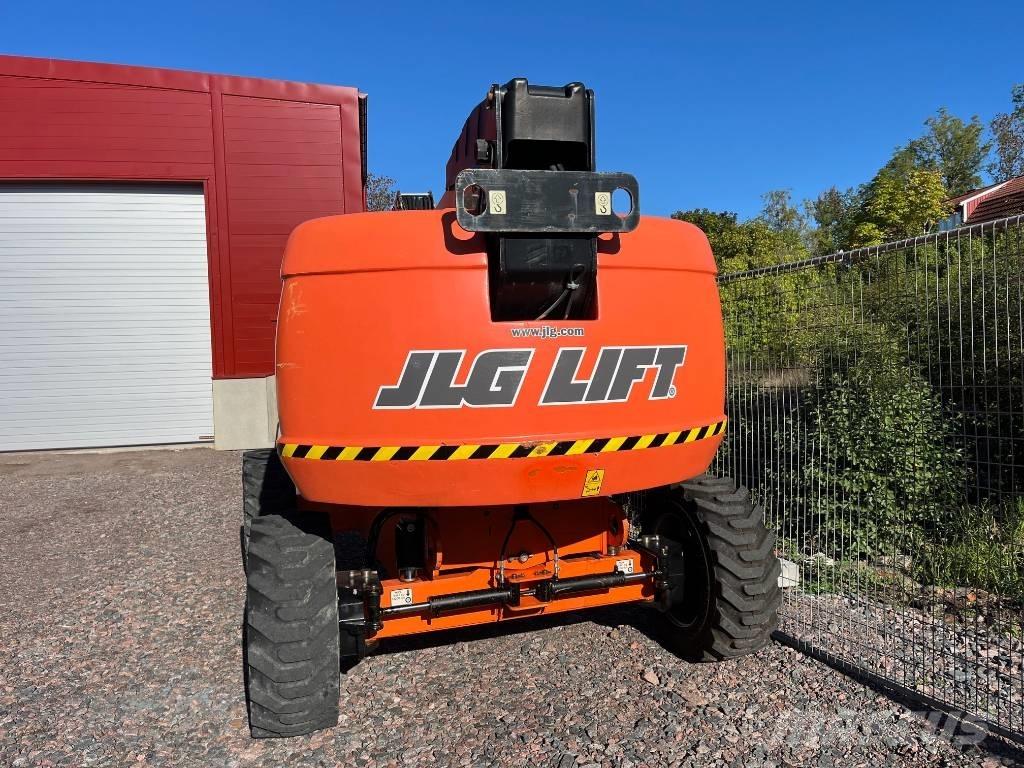 JLG 660 SJ 견인식 전동이동 리프트