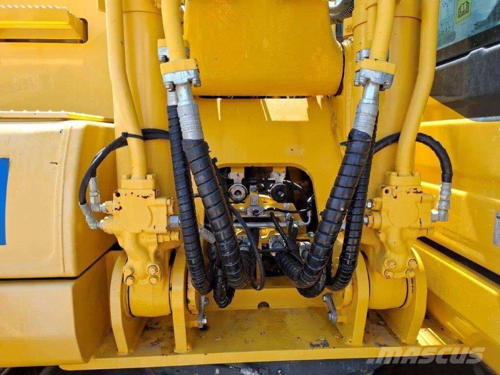 Komatsu PC240LC-10 대형 굴삭기 29톤 이상