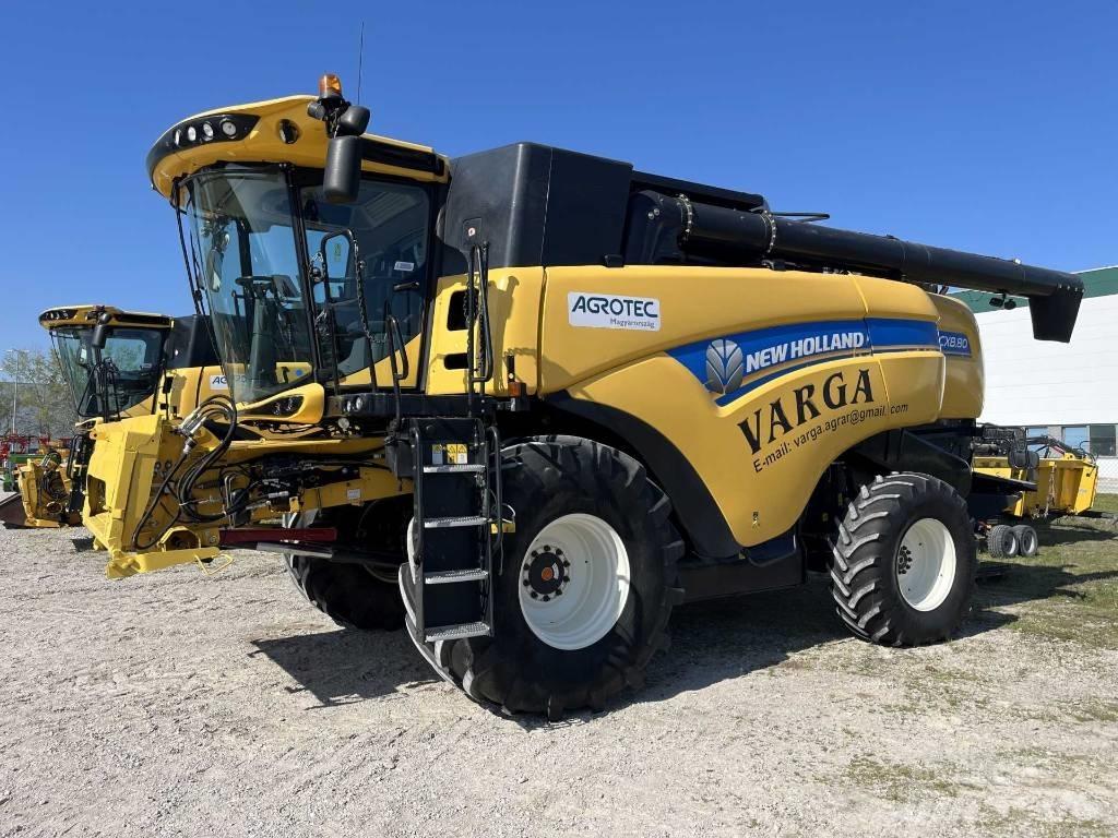 New Holland CX8.80 콤바인 수확기