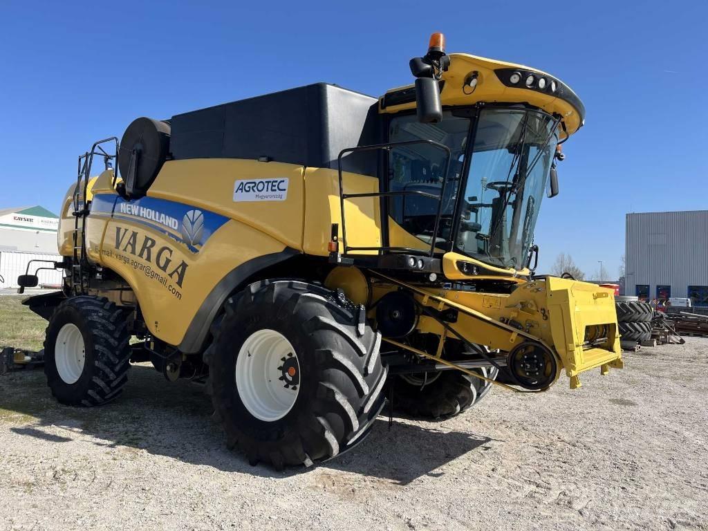 New Holland CX8.80 콤바인 수확기