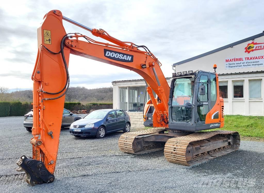 Doosan DX 140 LCR-3 대형 굴삭기 29톤 이상