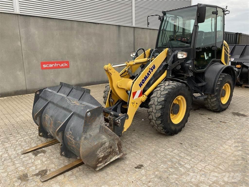 Komatsu WA80M-8EO 다목적 로더
