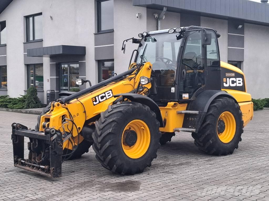 JCB TM 320 AGRI 농업용 텔레 핸들러