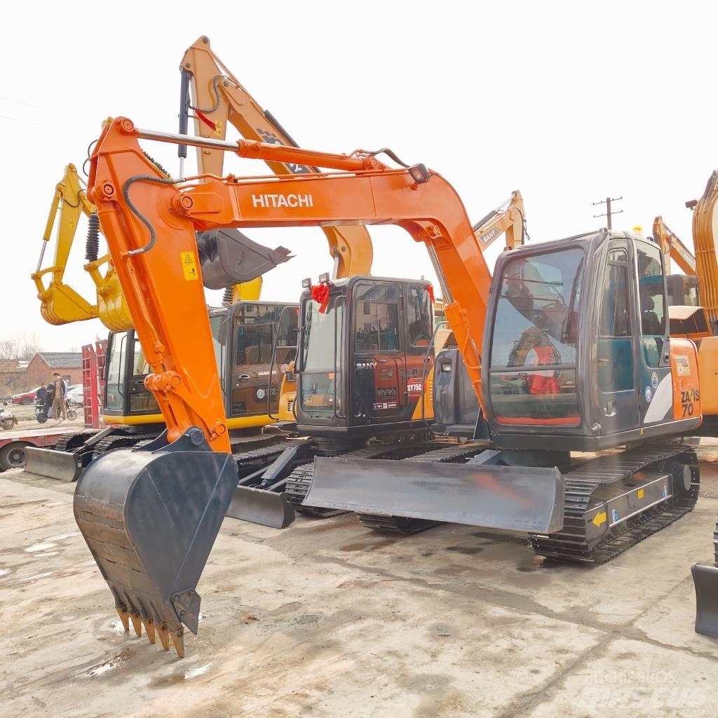 Hitachi ZX70 중형굴삭기 7톤-28톤