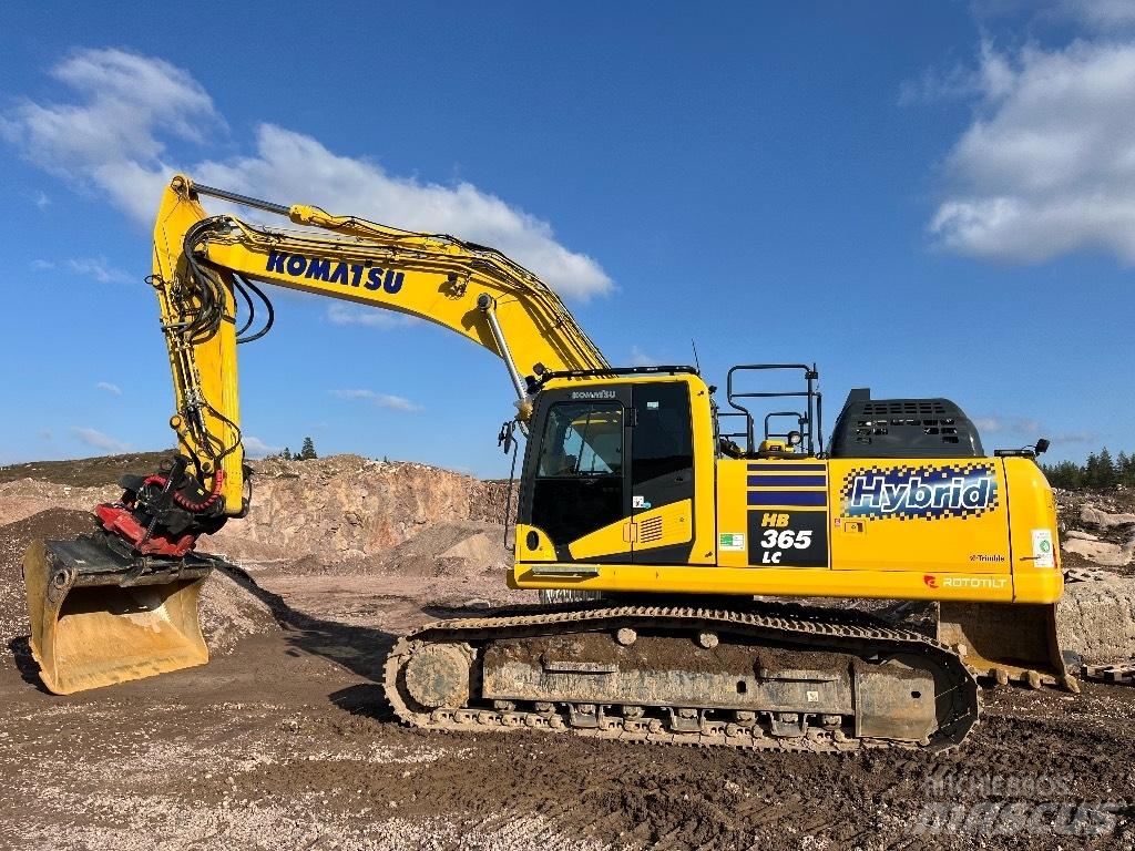 Komatsu HB 365LC-3E0 대형 굴삭기 29톤 이상
