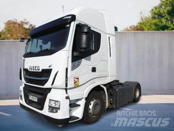 Iveco NP460 트랙터 유닛
