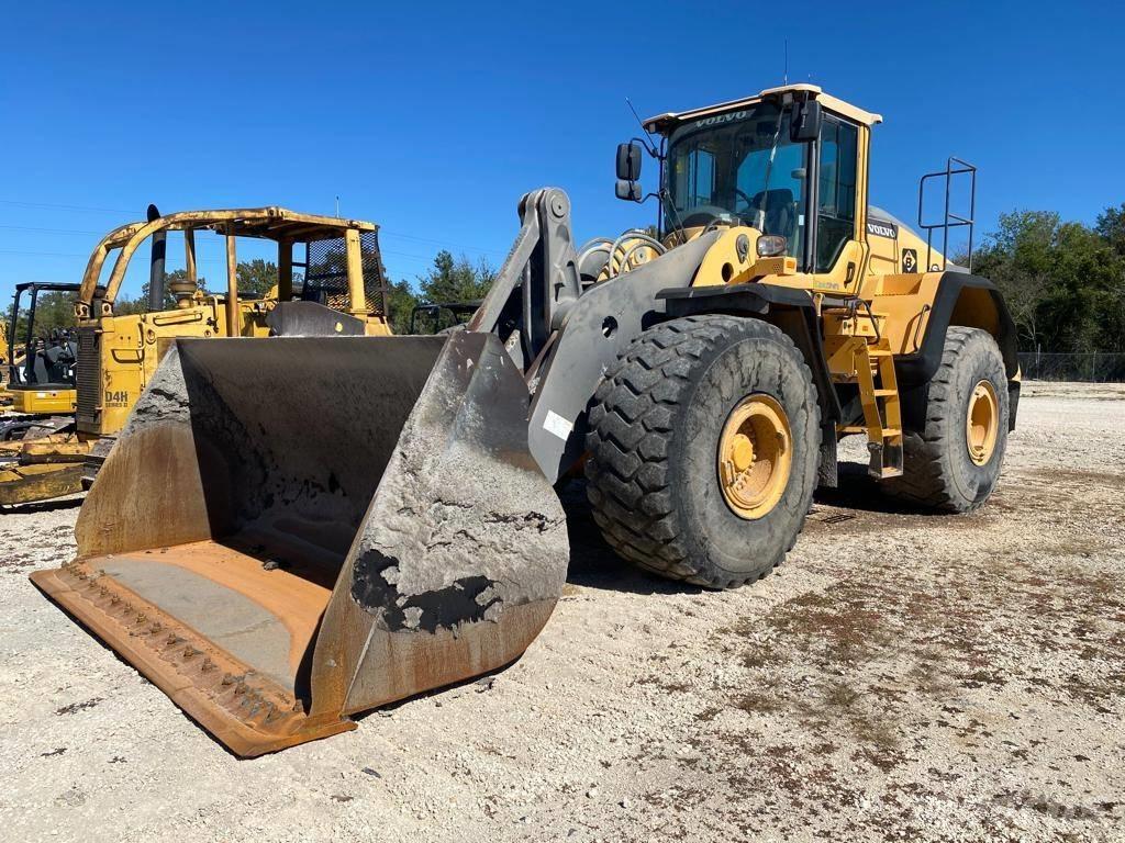 Volvo L 220 H  휠로우더
